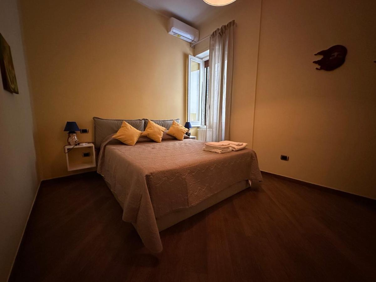 Apartamento Casa Bavosa Via Fieravecchia, 26 Salerno Exterior foto